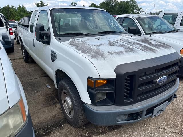 Image of Ford F-250 equipment image 4