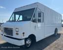 2010 Ford E-450 Image