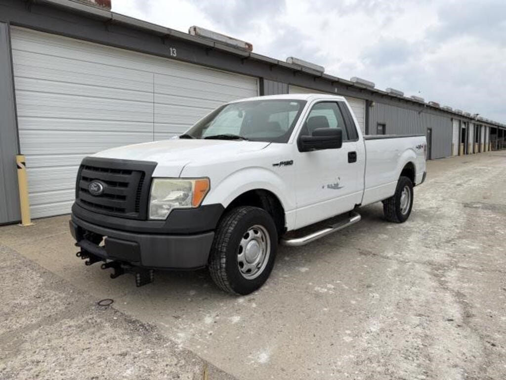 2010 Ford F-150 Equipment Image0