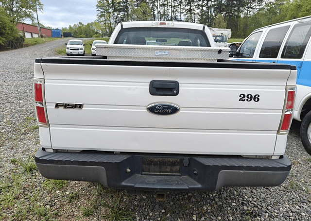 Image of Ford F-150 equipment image 3