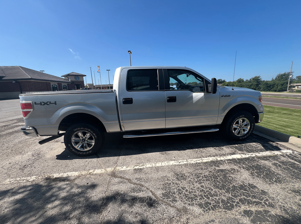 Image of Ford F-150 Primary image