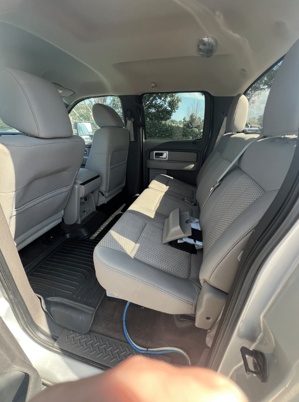 Image of Ford F-150 equipment image 2