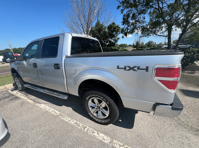 Image of Ford F-150 equipment image 4