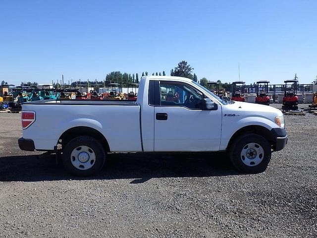 Image of Ford F-150 equipment image 2