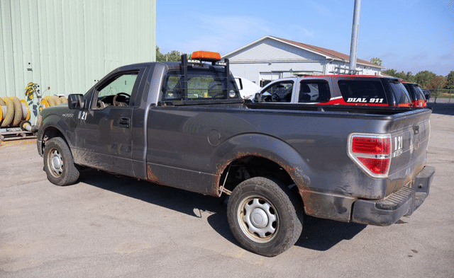 Image of Ford F-150 equipment image 2