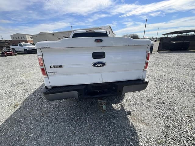 Image of Ford F-150 equipment image 3