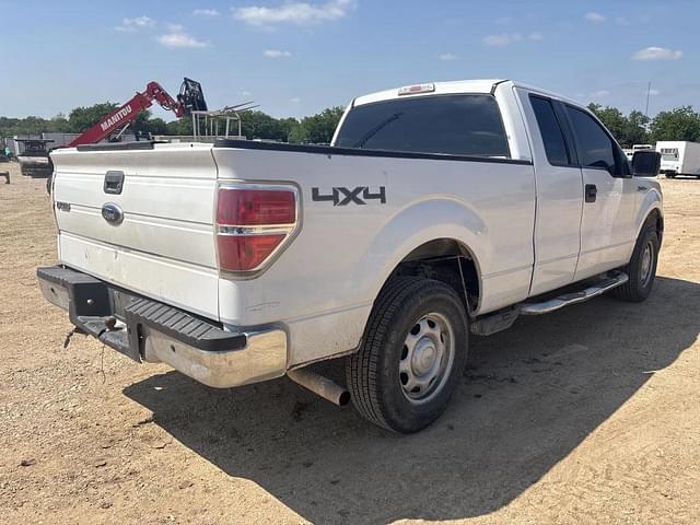 Image of Ford F-150 equipment image 4