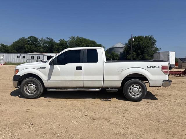 Image of Ford F-150 equipment image 1