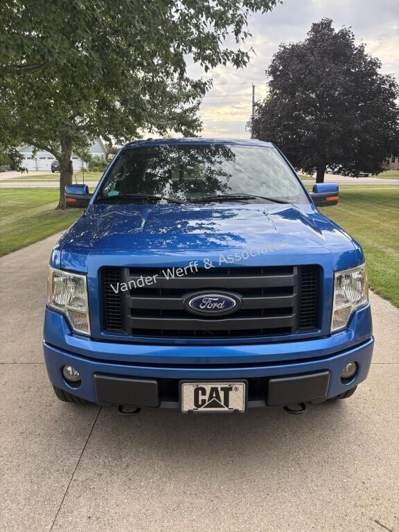Image of Ford F-150 equipment image 1