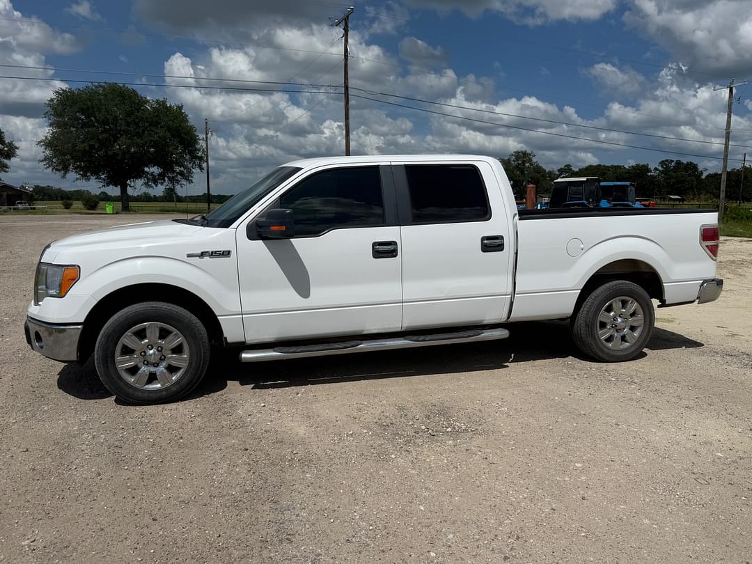 Image of Ford F-150 Primary image