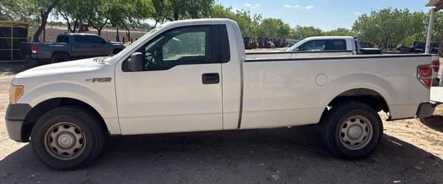 Image of Ford F-150 equipment image 3