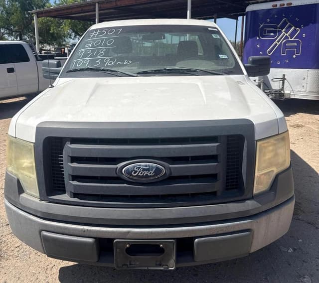 Image of Ford F-150 equipment image 1