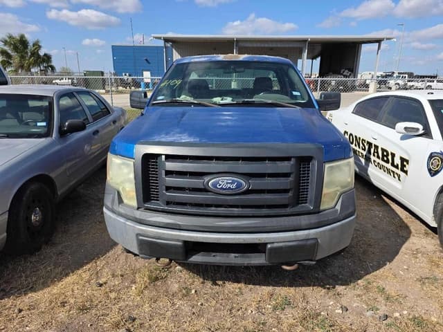 Image of Ford F-150 equipment image 2