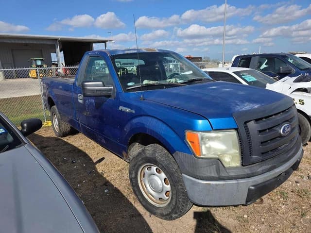 Image of Ford F-150 equipment image 1