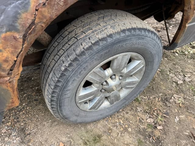 Image of Ford F-150 equipment image 4