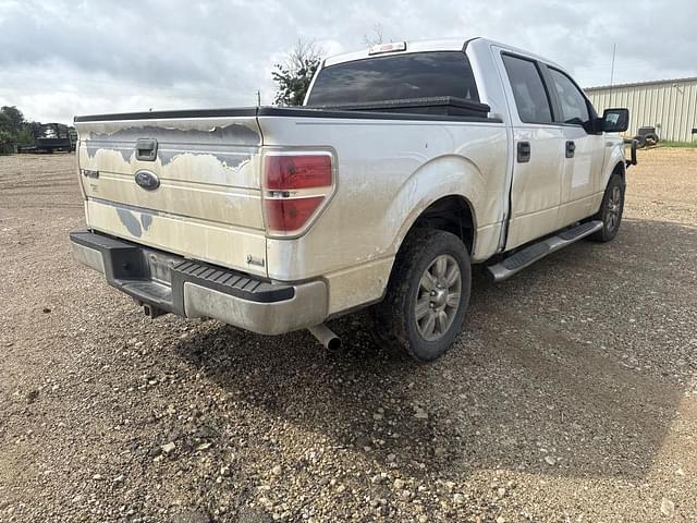 Image of Ford F-150 equipment image 4