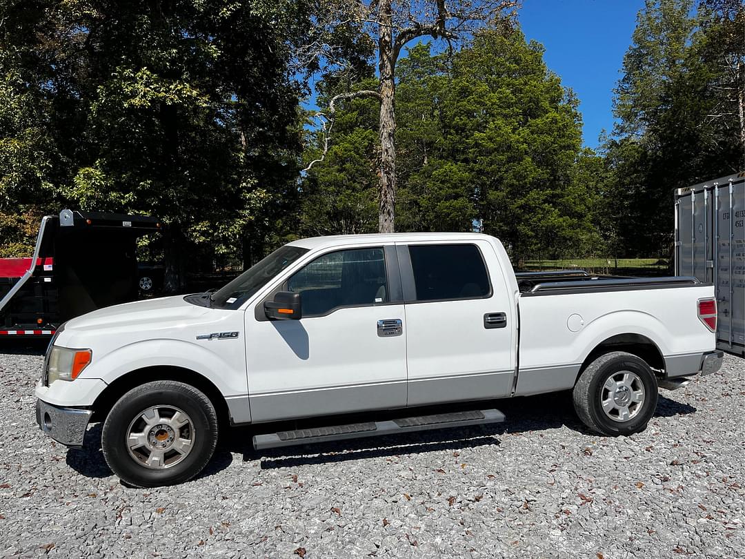 Image of Ford F-150 Primary image