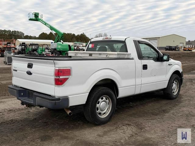 Image of Ford F-150 equipment image 3