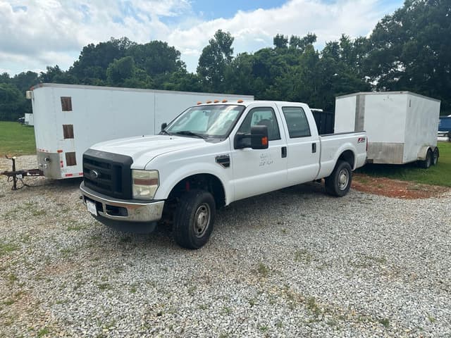 Image of Ford F-250 equipment image 3