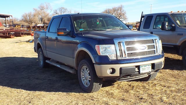 Image of Ford F-250 equipment image 1