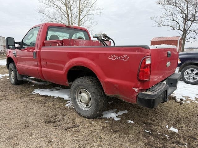Image of Ford F-250 equipment image 3