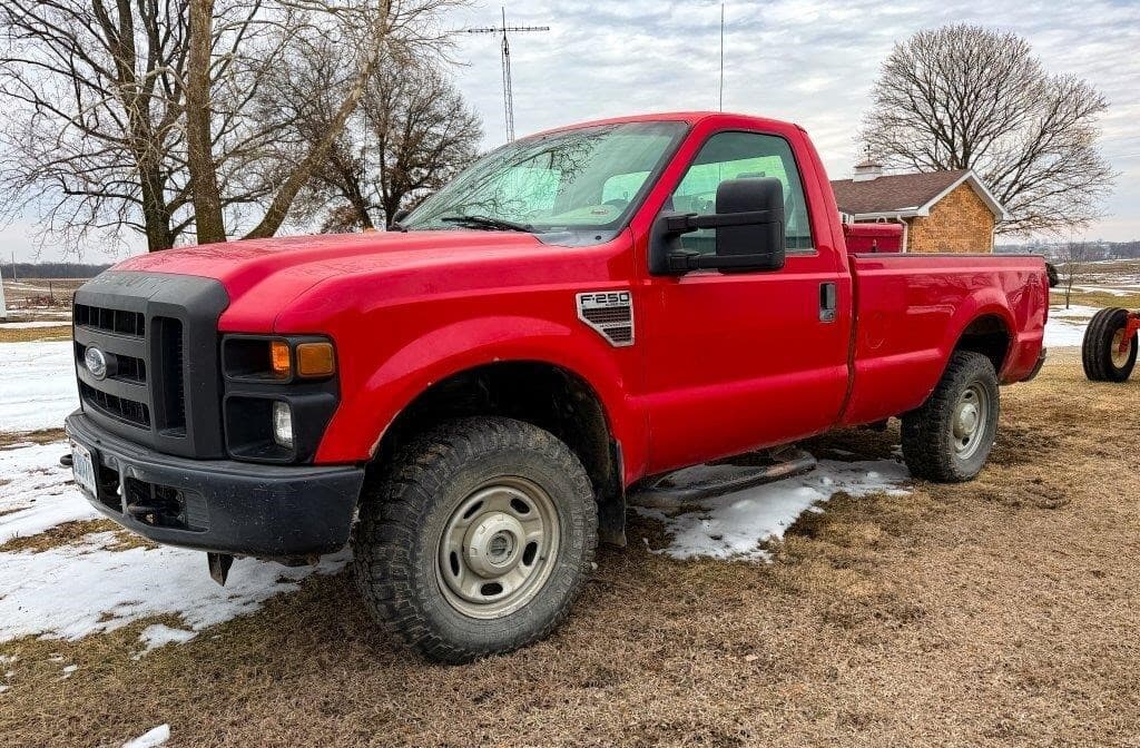 Image of Ford F-250 Primary image
