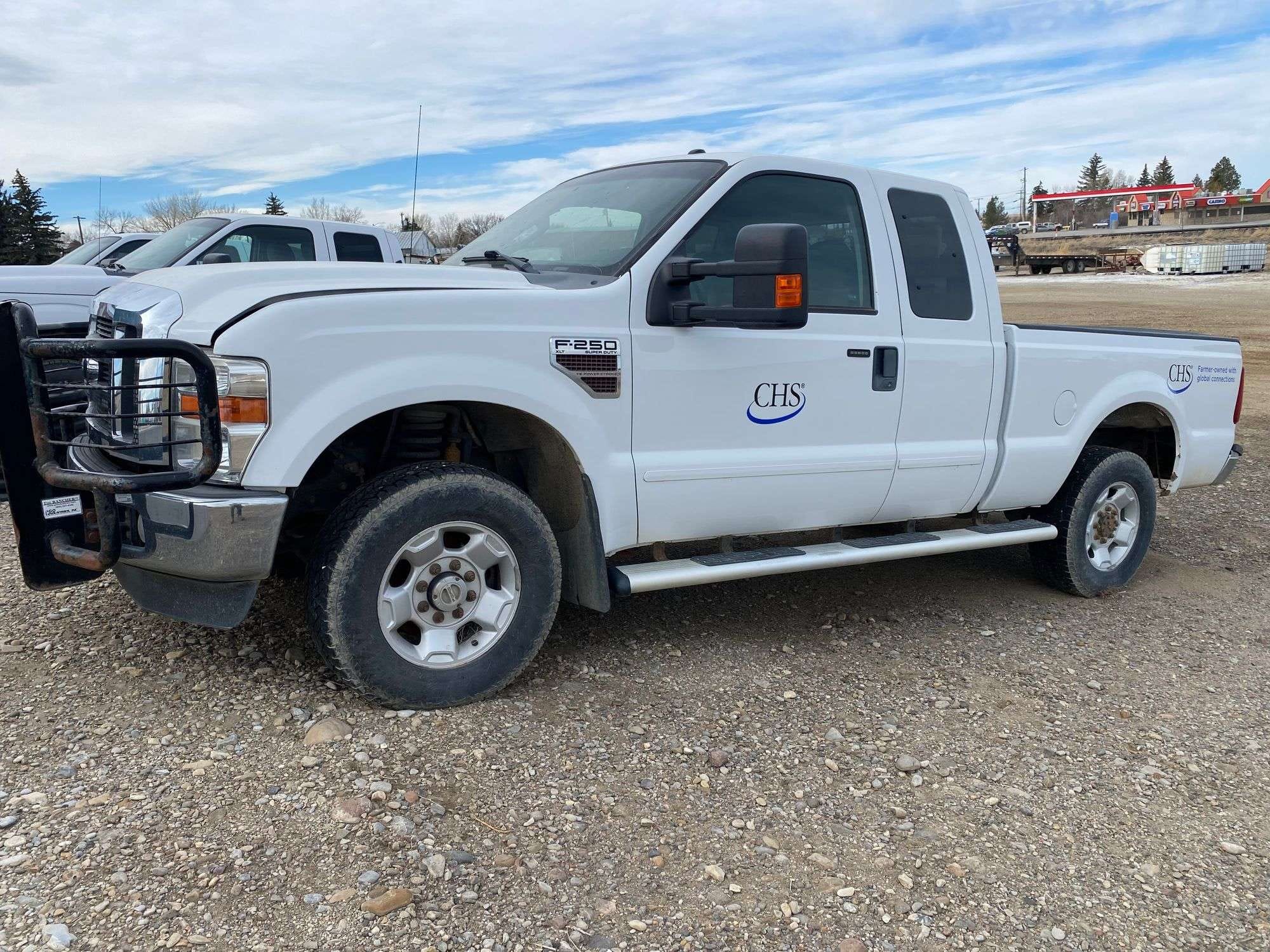2010 Ford F-250 Equipment Image0
