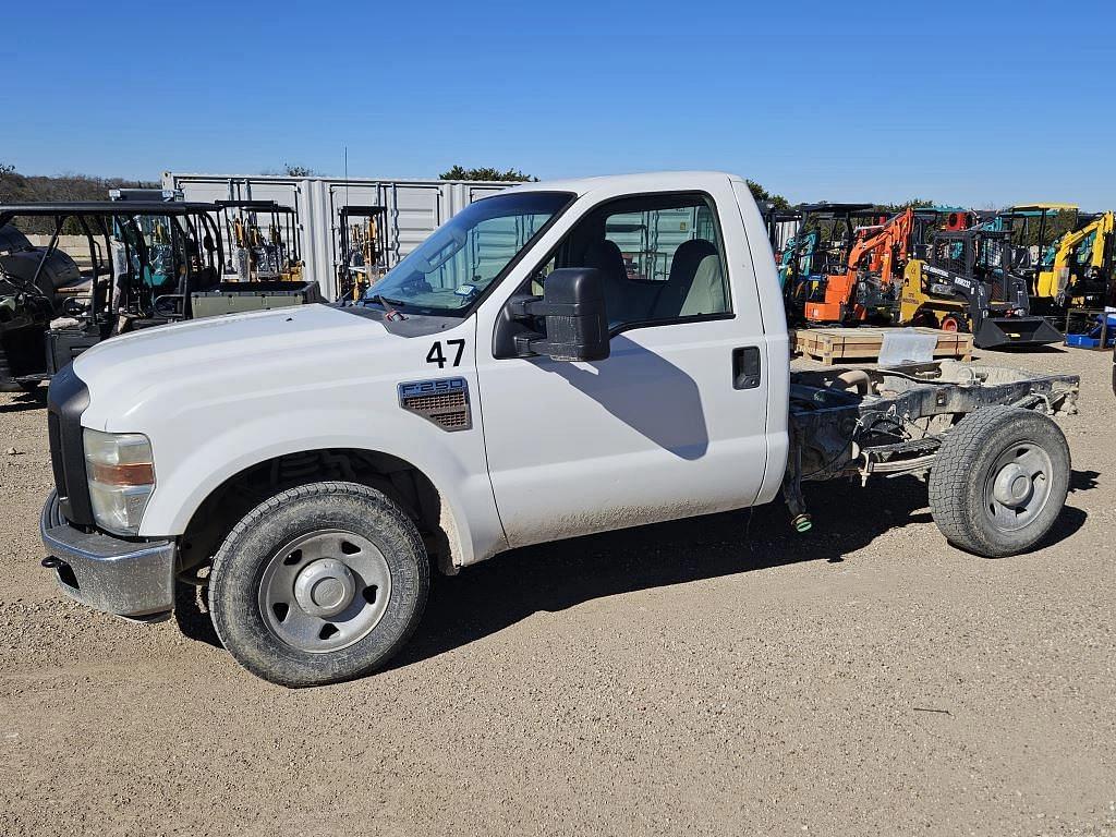 Image of Ford F-250 Primary image