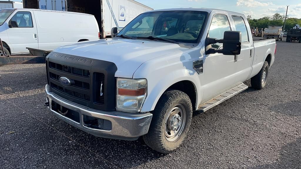 Image of Ford F-250 Primary image