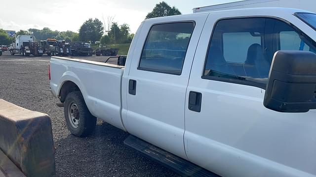 Image of Ford F-250 equipment image 4