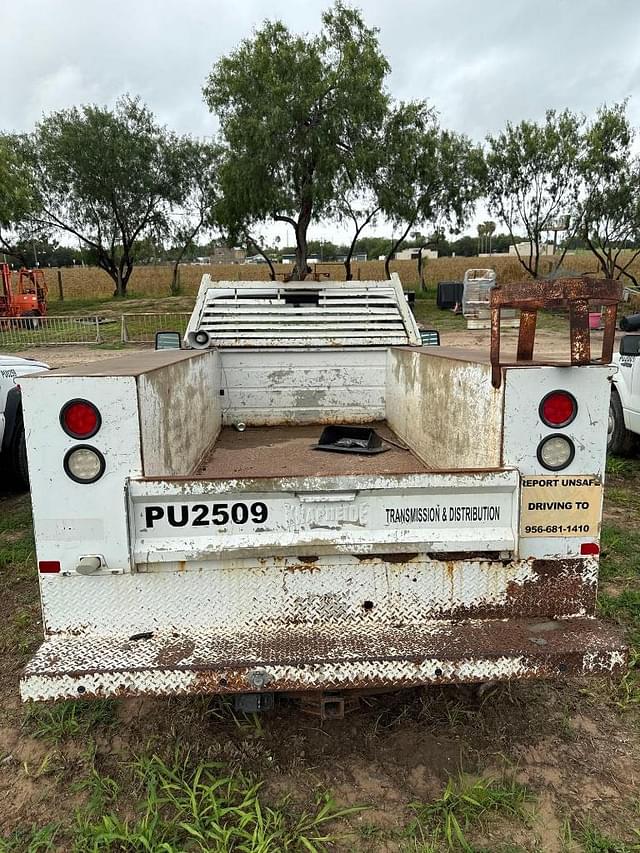 Image of Ford F-250 equipment image 4