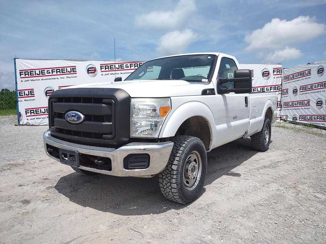 Image of Ford F-250 Primary image