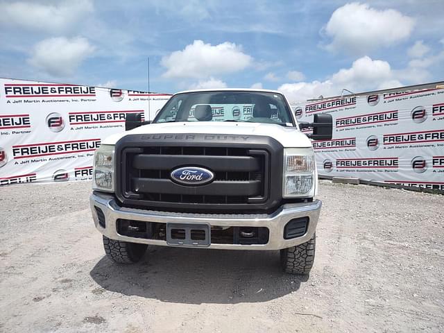 Image of Ford F-250 equipment image 1