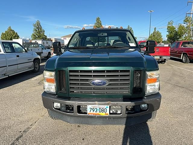 Image of Ford F-250 equipment image 1