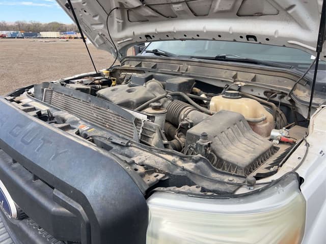 Image of Ford F-250 equipment image 4