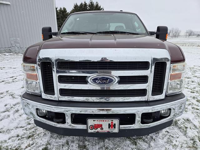 Image of Ford F-250 equipment image 4