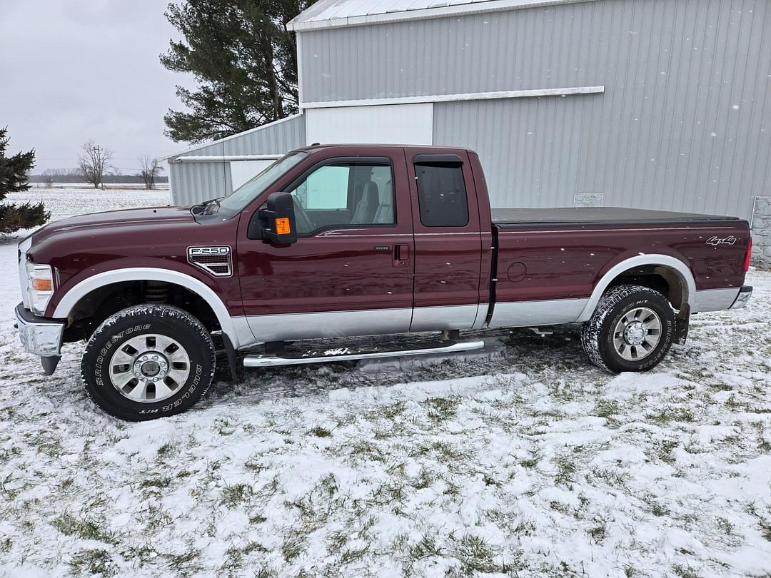 Image of Ford F-250 Primary image