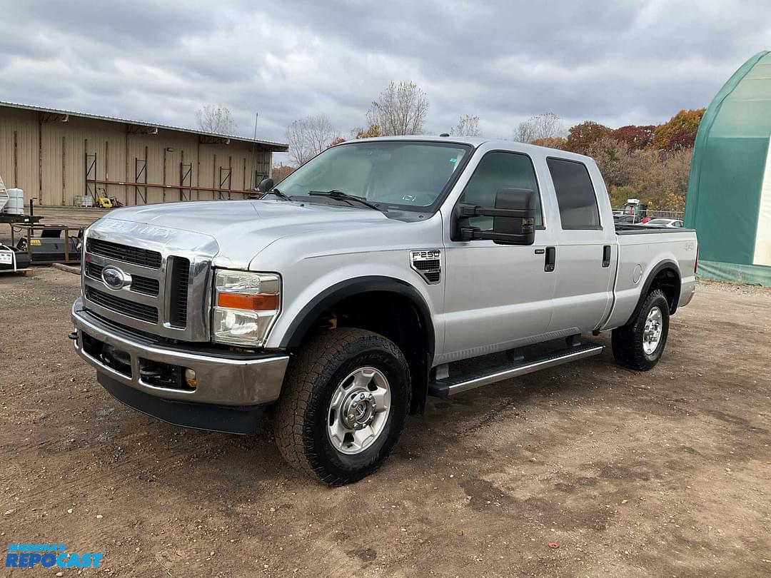 Image of Ford F-250 Primary image