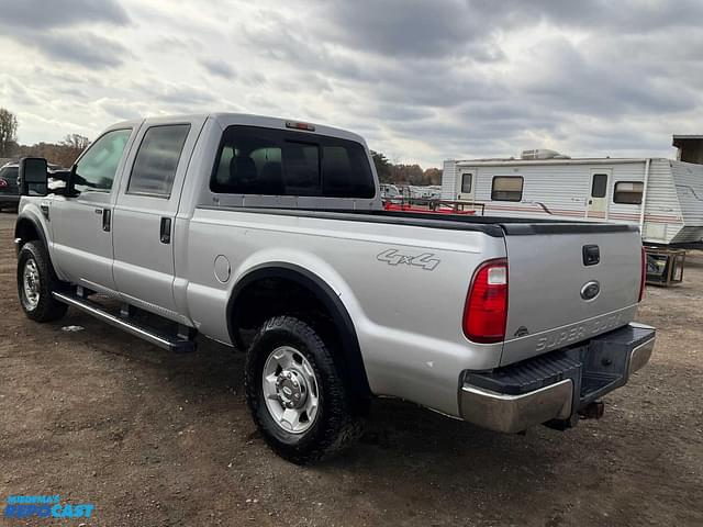 Image of Ford F-250 equipment image 2