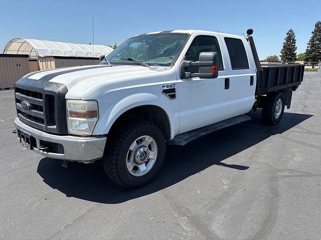 Image of Ford F-250 equipment image 1