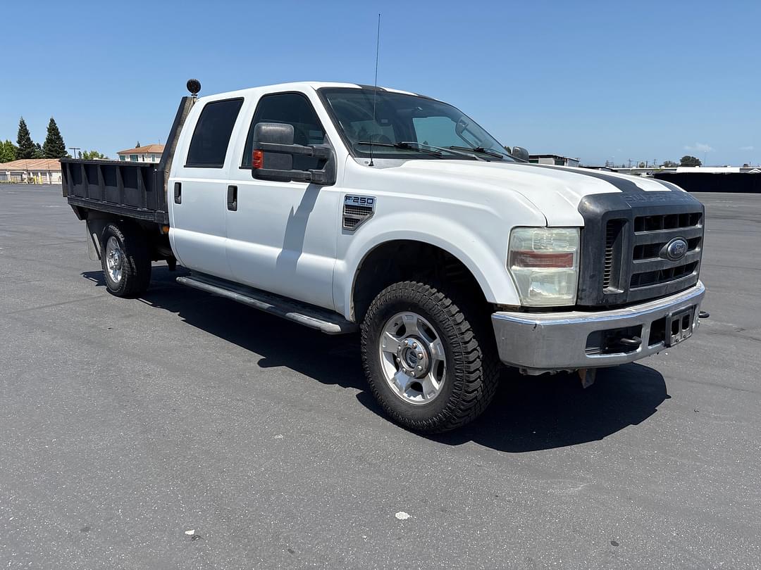 Image of Ford F-250 Primary image