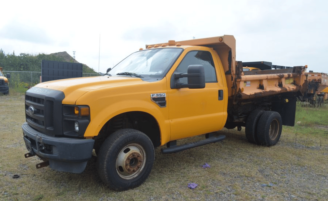 Image of Ford F-350 Primary image