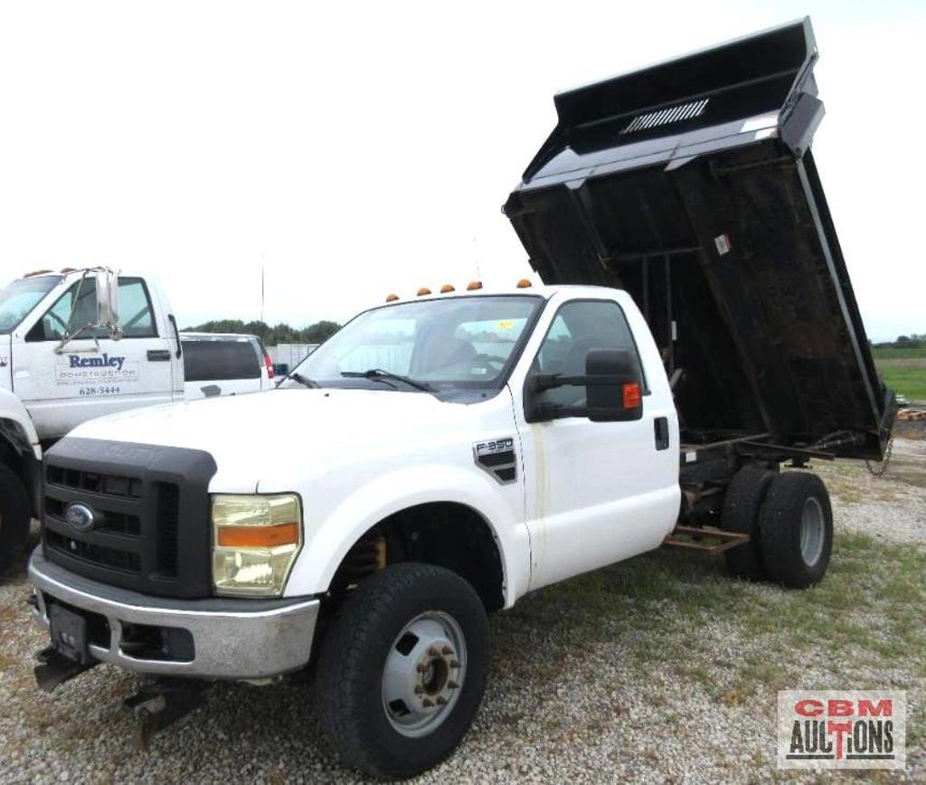 Image of Ford F-350 Primary image