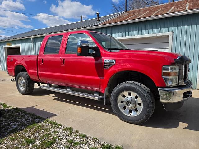 Image of Ford F-350 equipment image 2