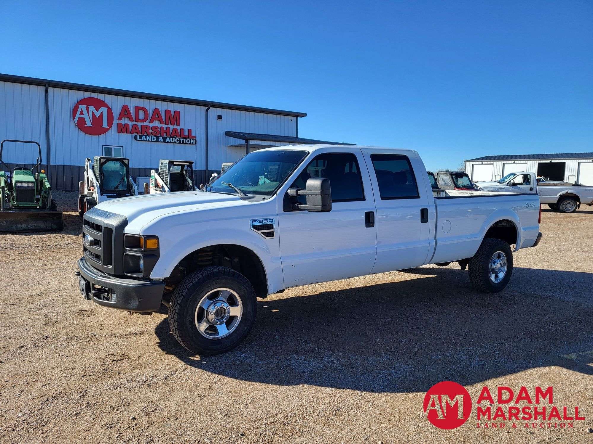 2010 Ford F-350 Equipment Image0