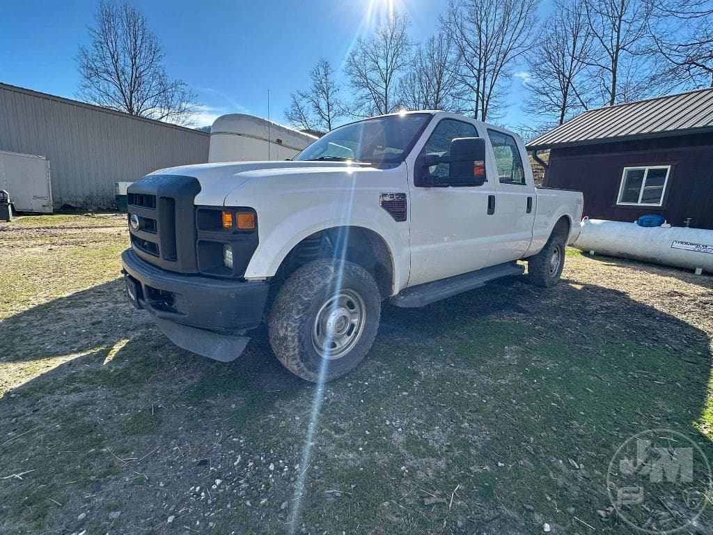 Image of Ford F-350 Primary image