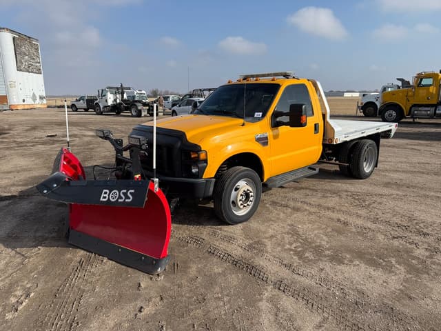 Image of Ford F-450 equipment image 1