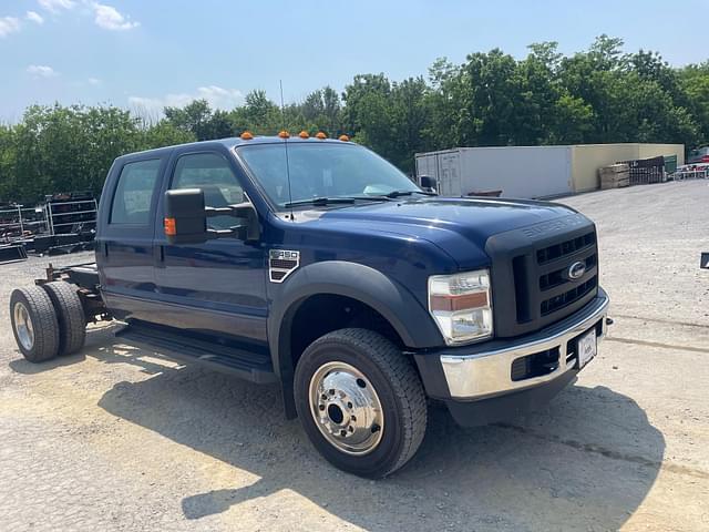 Image of Ford F-450 equipment image 1