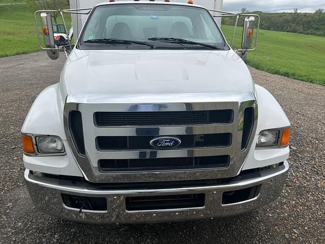 Image of Ford F-650 equipment image 1