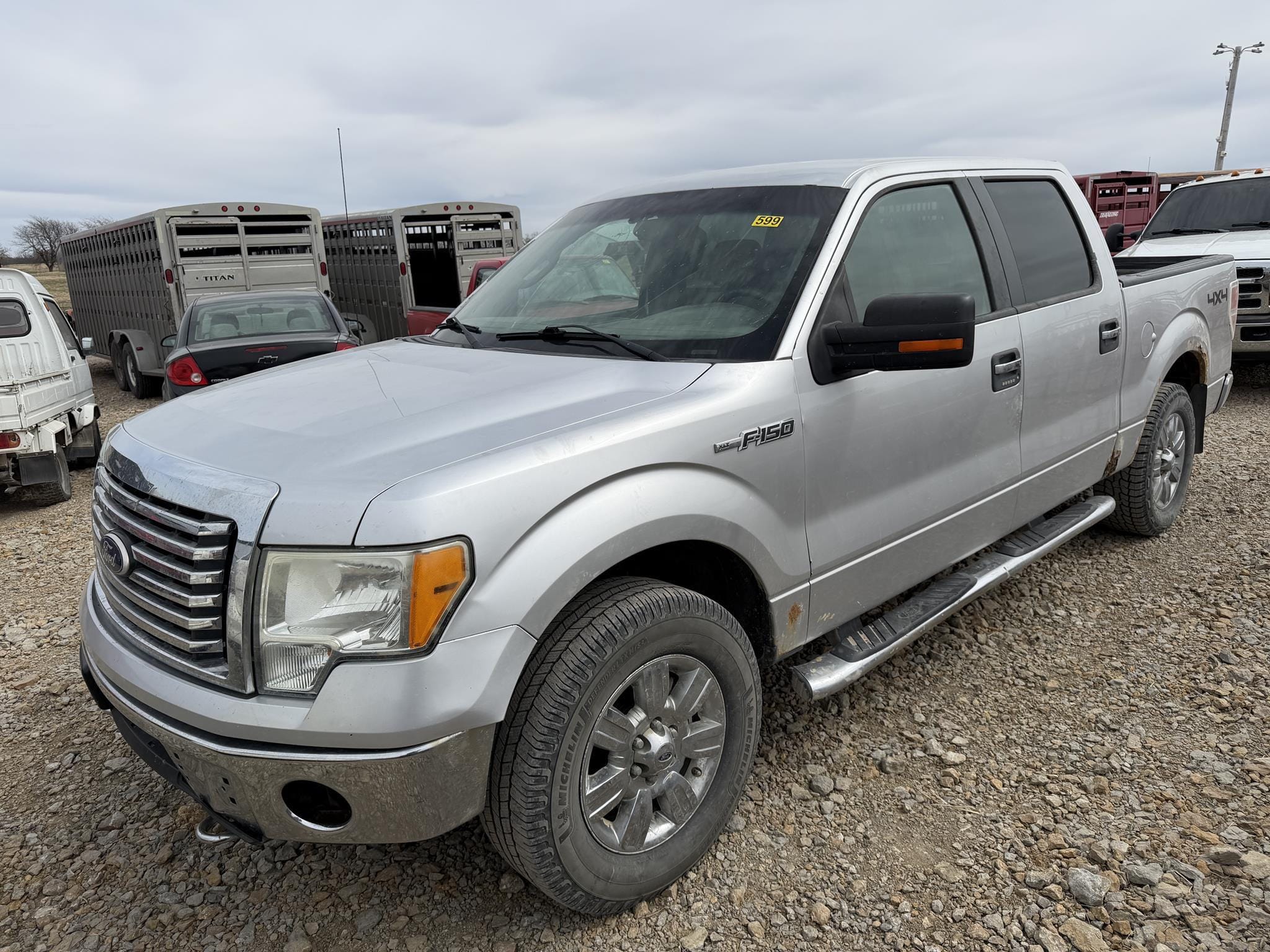 2010 Ford F-150 Equipment Image0
